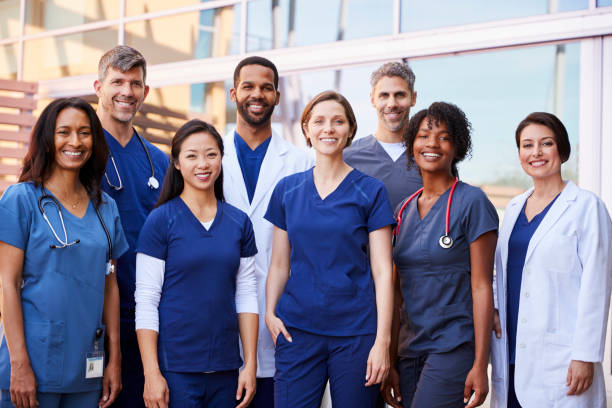 Health Care Lifeline healthcare professionals working together